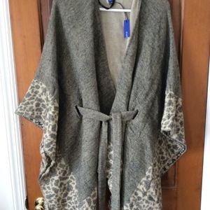 NWT  Apt 9 belted wrap